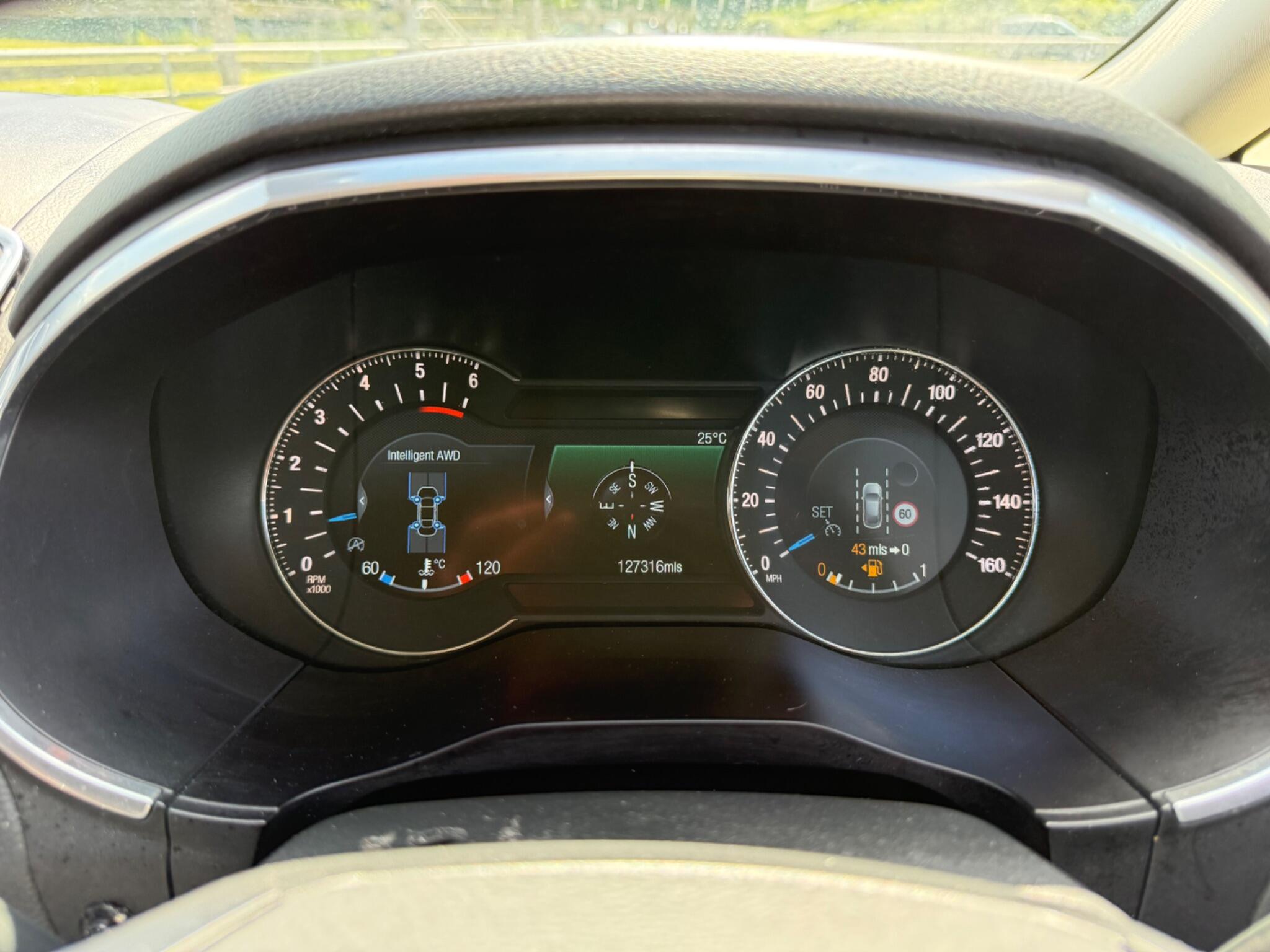 Ford S-Max 2.0 TDCi Titanium Euro 6 (s/s) 5dr — photo 95 of 102